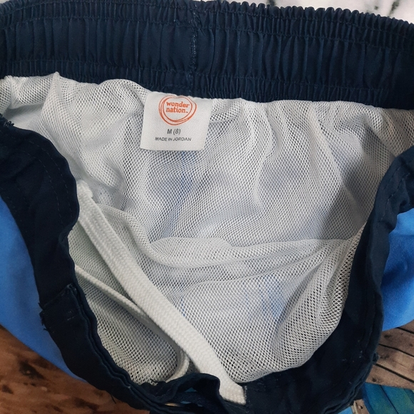 Size M(8) Boys Beach Scene Swim Trunks Shorts W/ Surfboard Lifeguard Bright - Picture 3 of 3